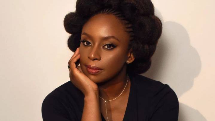 Chimamanda Ngozi Achichie cancela participación en la FIL Guadalajara 2025