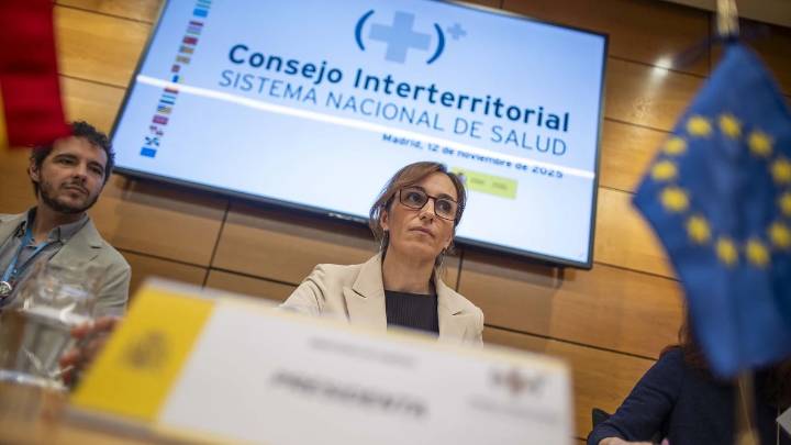 Sanidad acuerda con las comunidades autónomas compartir los datos básicos de los cribados de cáncer