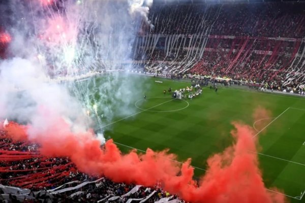 "No hubiera jugado en otro equipo que no sea River, hay que defender esa camiseta a muerte"