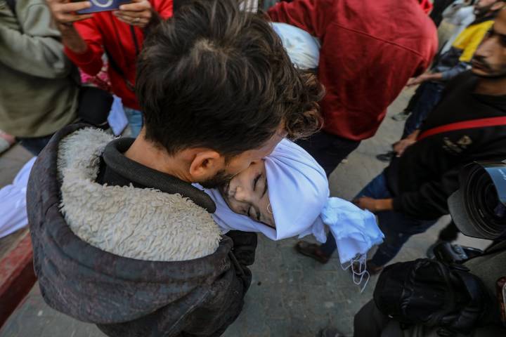 Israel mata a más de 30 palestinos en 24 horas, pese al alto el fuego