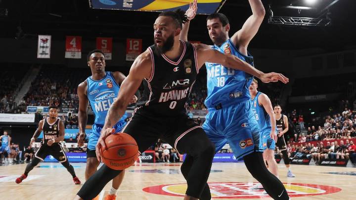 NBL 2025: Illawarra Hawks def Melbourne United as last beats first in major upset, JaVale McGee, scores, stats, video, latest news