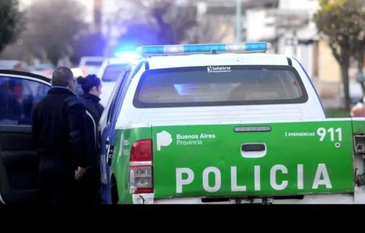 Buenos Aires: una adolescente fue acusada de matar a su novio, llamó al 911, dijo que fue un accidente y escapó