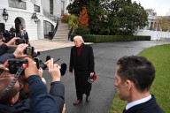 Trump afirma que su plan de paz no es una "oferta final a Ucrania"