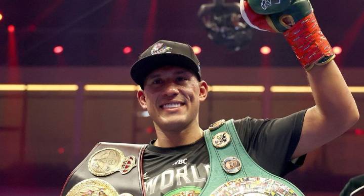 Benavidez fulmina a Yarde y retiene el título semipesado