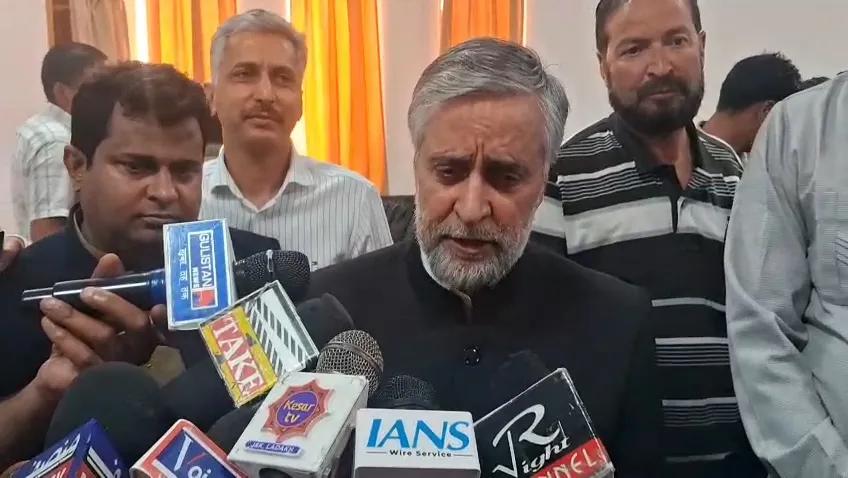 Statehood restoration our first point to raise in Parliament: MP Mian Altaf