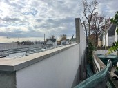 ‘Just horrendous’: Concrete walls around Staten Island battery energy storage system spark outrage