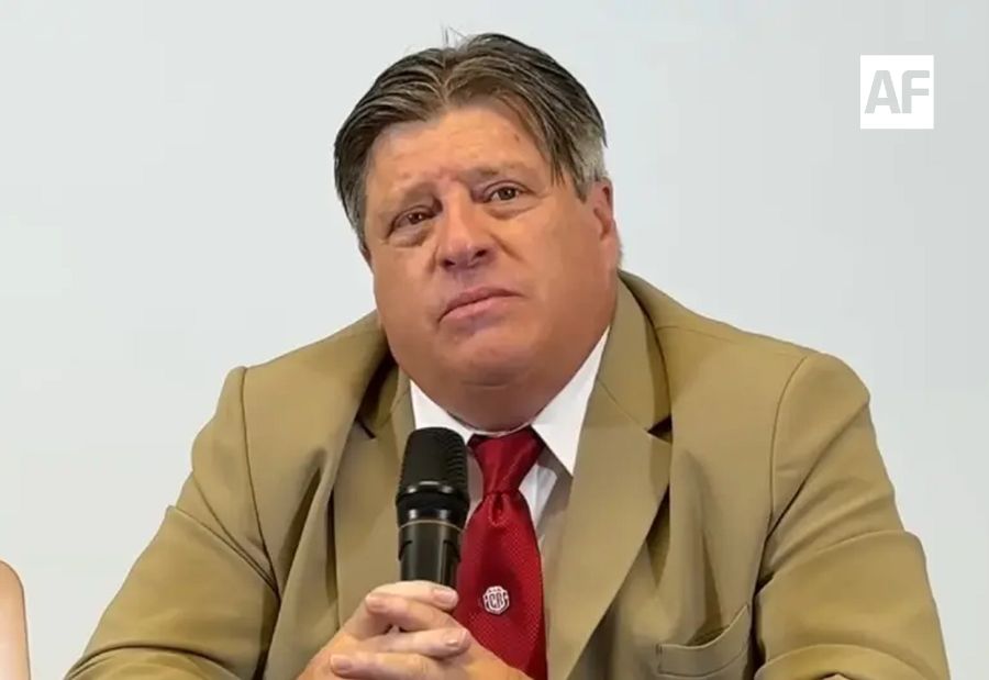 Miguel “Piojo” Herrera vive tenso encuentro con la prensa tica por la derrota de Costa Rica frente a Haití