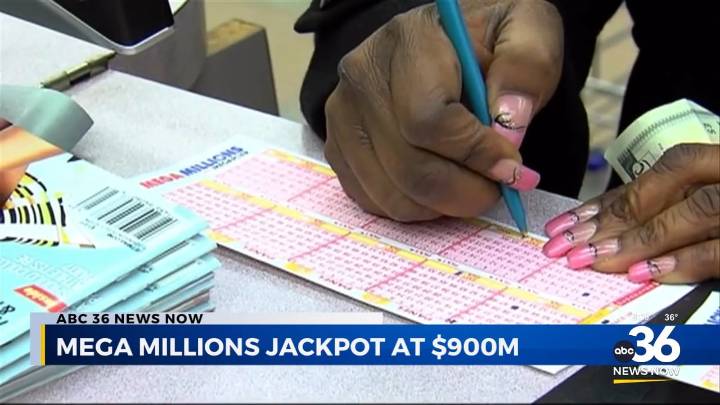Mega Millions jackpot climbs to $900 million ahead of Tuesday’s drawing