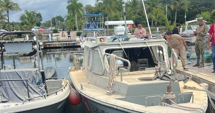 Embarcación de la Marina ‘arde’ en Cozumel: Explosión de contenedor deja 5 heridos