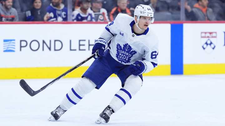 Maple Leafs’ Kampf clears waivers, contract can be terminated