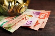 Qué se puede comprar con el salario mínimo en México este 2025