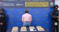 Detención impactante: PNB captura a mujer con siete panelas de ‘cripy’ en pleno operativo