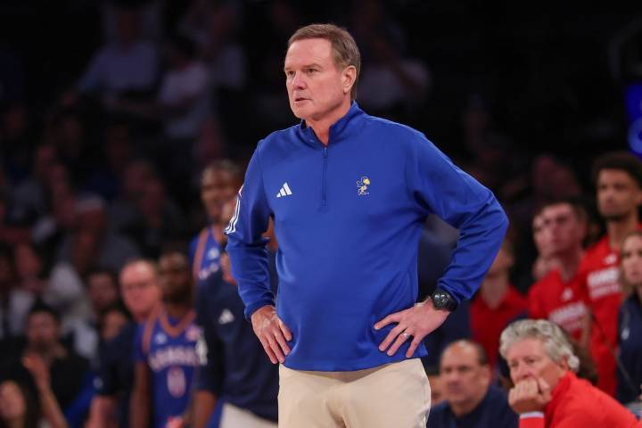 Deadspin | No. 24 Kansas wants to see improved shooting vs. Notre Dame