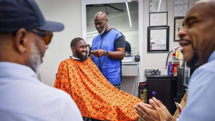 ‘Buyer’s remorse’: South Florida Black men on life in the Trump era