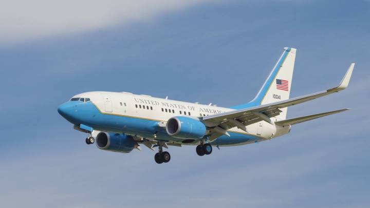 Three Arrested After Van Breaches Shannon Airport Near US Military Aircraft