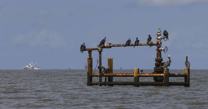 Uncontrolled gas leak along Louisiana coast prompts Coast Guard response