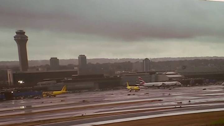 FAA reducing air traffic amid government shutdown