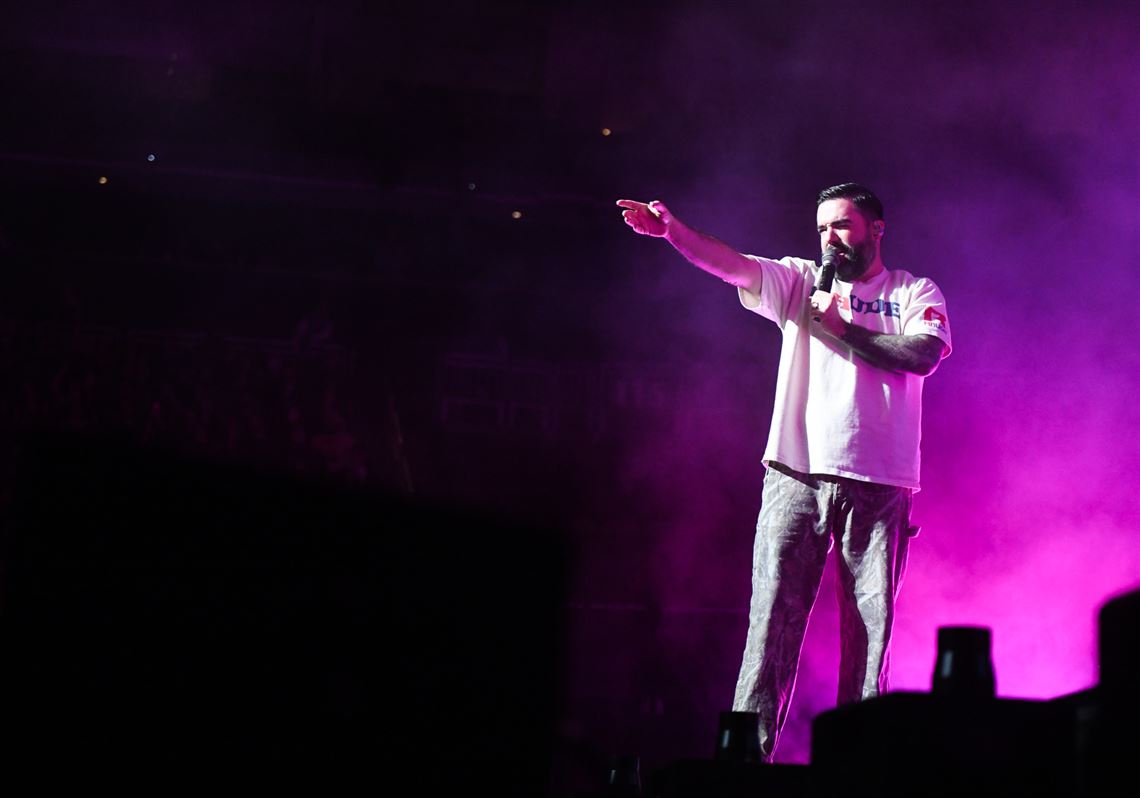 Review: Pop-punk goes arena-rock with Maximum Fun Tour at PPG Paints Arena