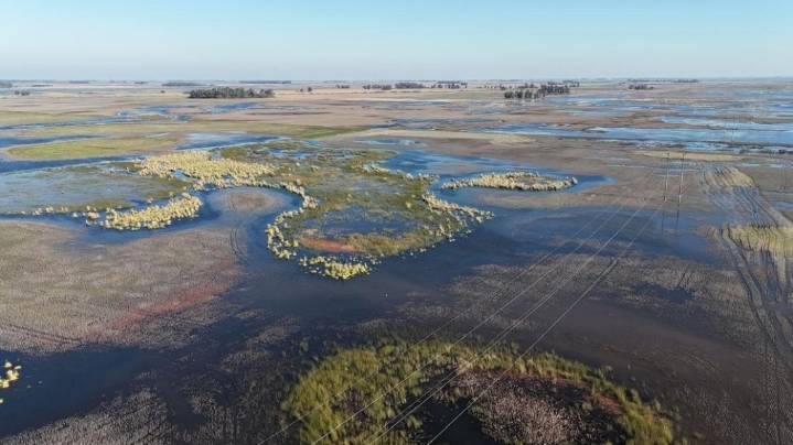 Inundaciones por el Río Salado: tras los cruces, funcionarios de Nación y de Kicillof se reunieron en 9 de Julio