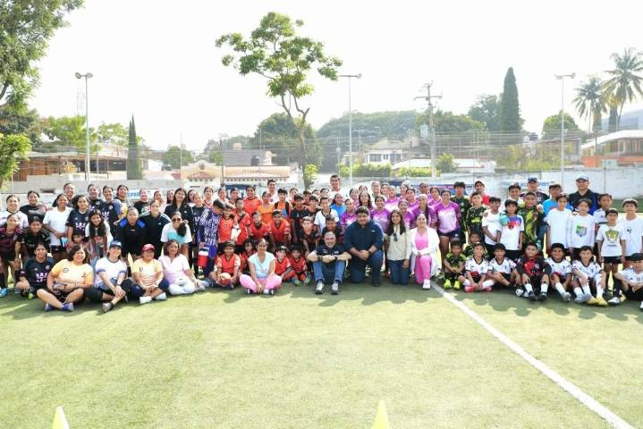 Éxito total en el Torneo Femenil de Fut 7 con causa