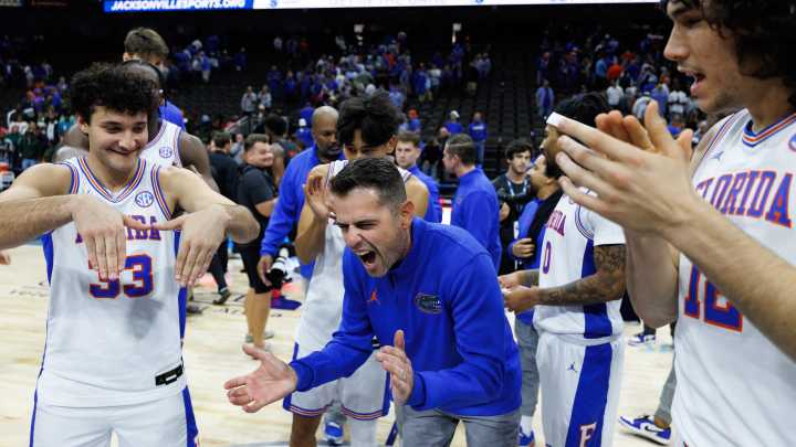 Where did Florida basketball land in the latest USA Today Coaches Poll?