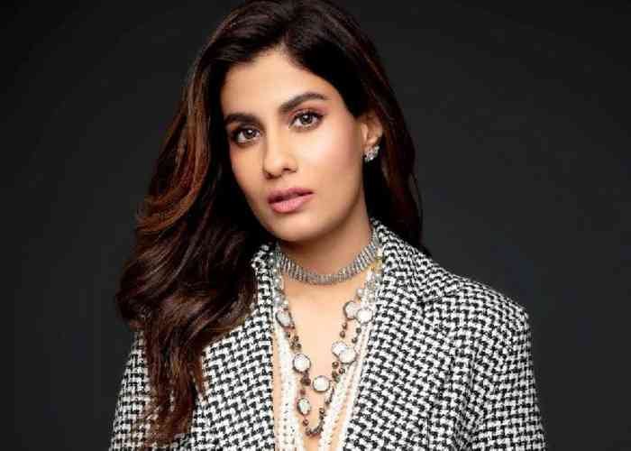 Shreya Dhanwanthary calls ChatGPT ‘the plastic surgery of vocabulary’