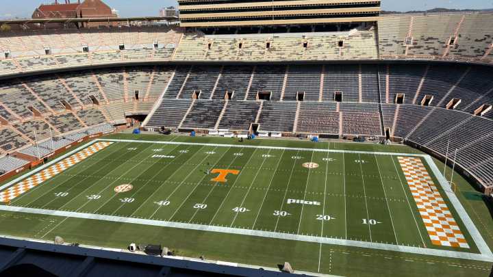 By the Numbers: Sooners face Vols in Saturday Night showdown at Neyland Stadium