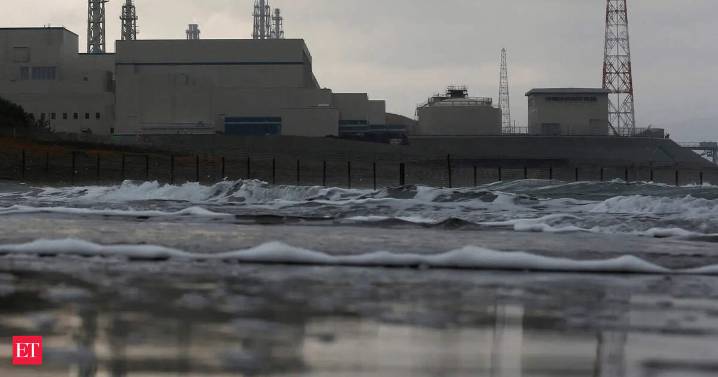 Japan okays restart of world's biggest nuclear plant