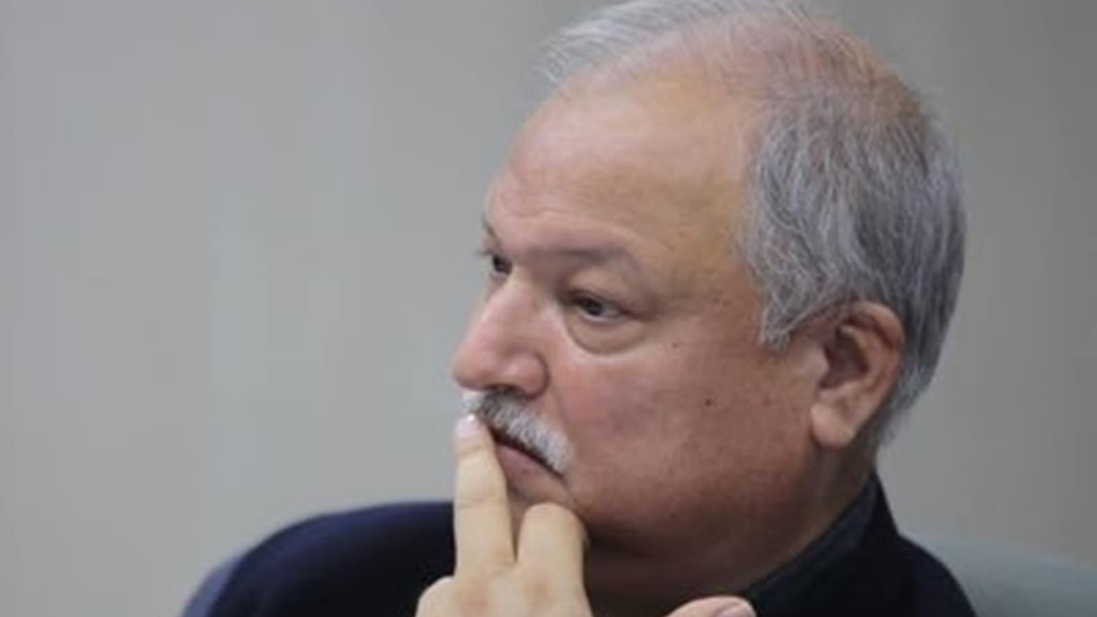 Ex-minister Shakeel Ahmad quits Congress, says will not join any party