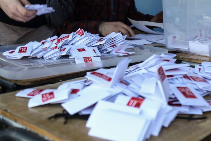 Elecciones 2025: Servel aclara qué pasa si me enfermo o tengo un accidente y no puedo ir a votar