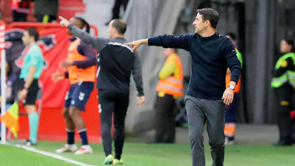 "El Real Zaragoza viene en su mejor momento", dice el entrenador del Eibar