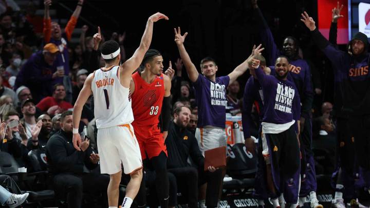 Suns news: Devin Booker reminisces on breaking Phoenix record in Portland