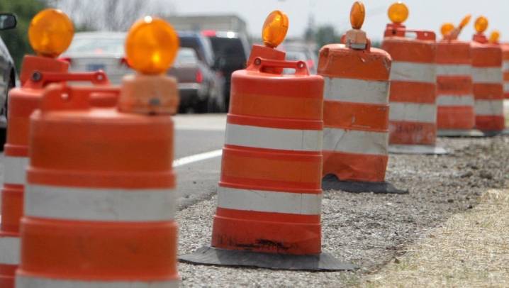 Sinkhole causes Southfield Freeway ramps to eastbound I
