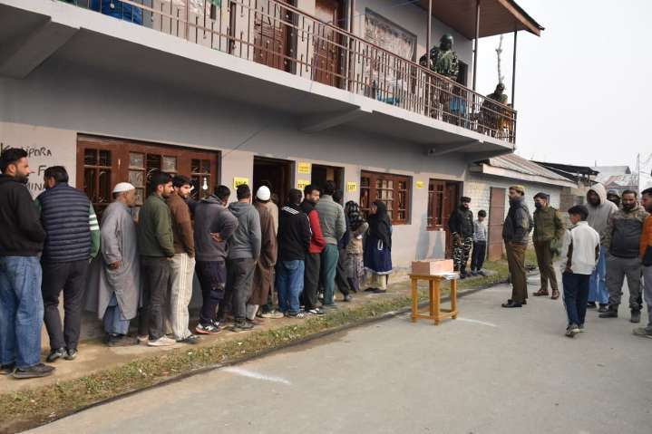 Budgam Bypoll: 9.36% Turn Out Recorded Till 9 AM