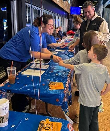 Navigant Credit Union treats 800 R.I. military families to free day of racing, games