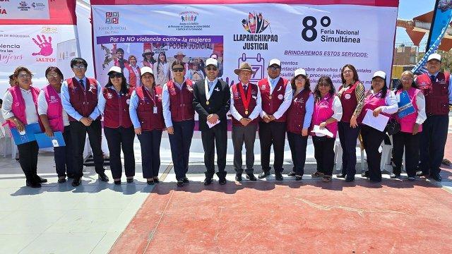 Corte de Moquegua participa en feria “Llapanchikpaq Justicia” para fortalecer atención a mujeres víctimas de violencia