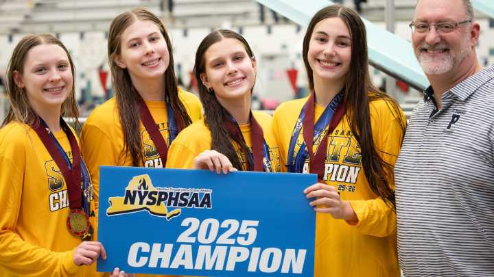 Video: Pittsford wins 400 free relay at NYSPHSAA girls swimming championships