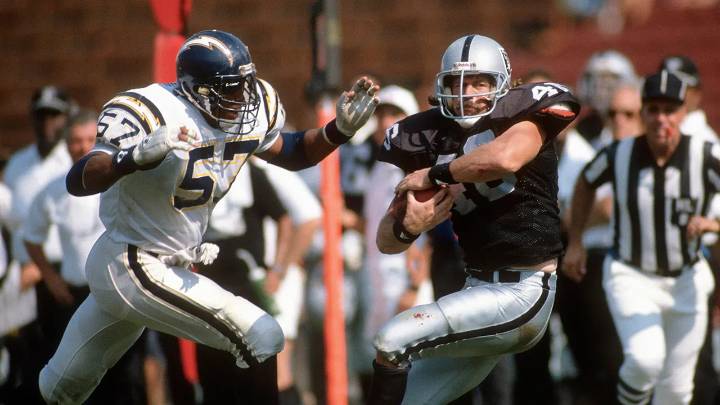 Former NFL linebacker dies at 63