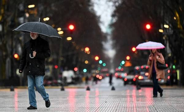 Lluvias y descenso de temperatura en AMBA: cuándo y cuánto dura