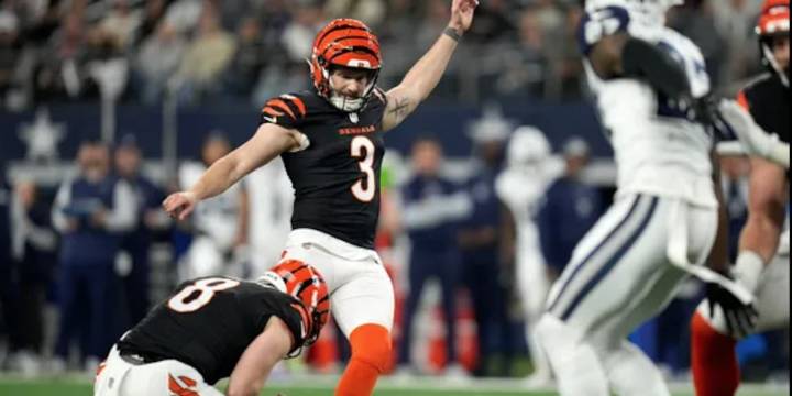 Saints release kicker Blake Grupe; sign former Tiger Cade York