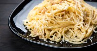 Seis muertos y 25 hospitalizados por brote de listeria vinculado a pastas precocinadas en Estados Unidos
