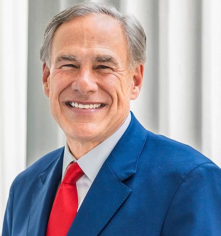 Supreme Court blocks lower court redistricting ruling