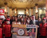 ¡Premio Mayor! Lotería Nacional celebra a Finabien con magno sorteo