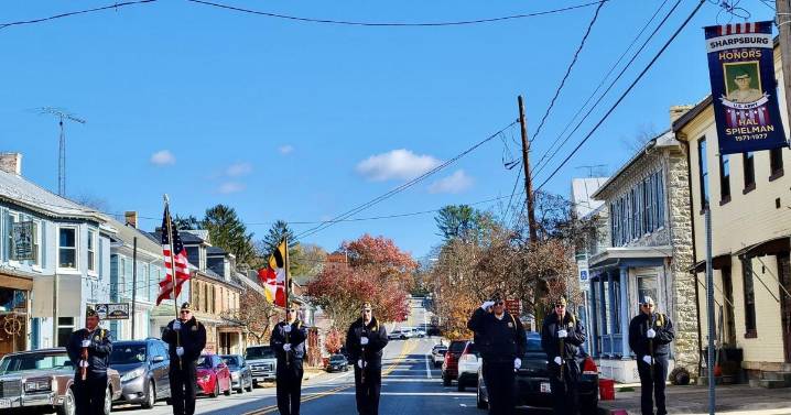 Veterans Day Ceremony honors local living, fallen military members
