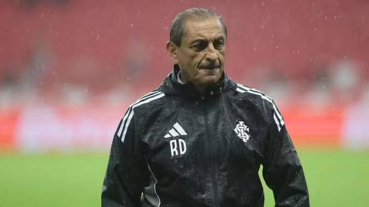 Un técnico que algunos ven potable para Newell's fue despedido tras una dolorosa goleada