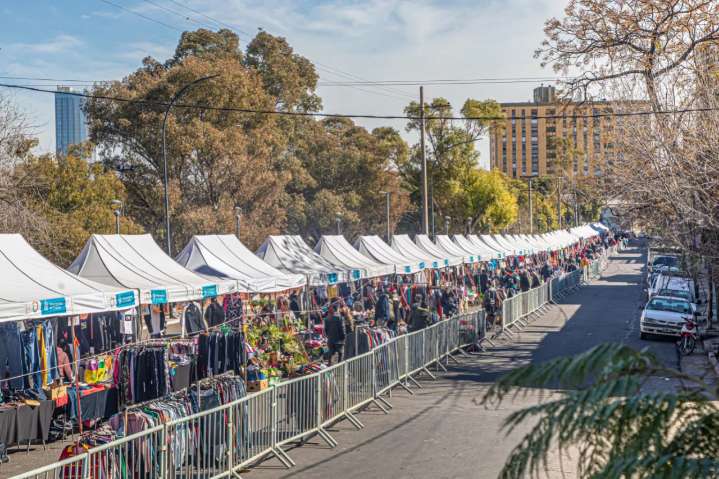 Precarización: uno de cada cuatro cordobeses trabaja en actividades de la economía popular