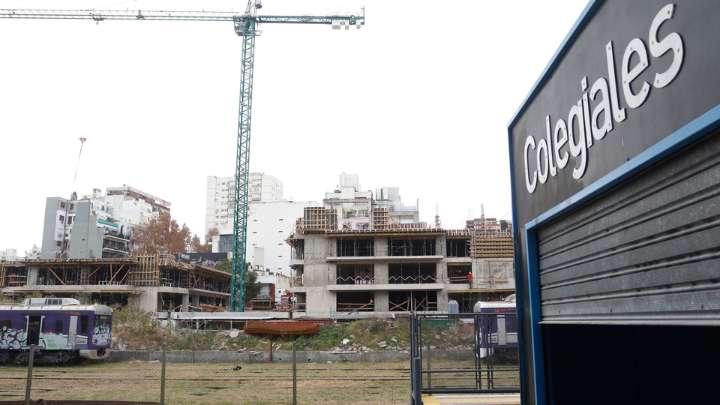 Colegiales: reclamo para ampliar el parque del explayón ferroviario