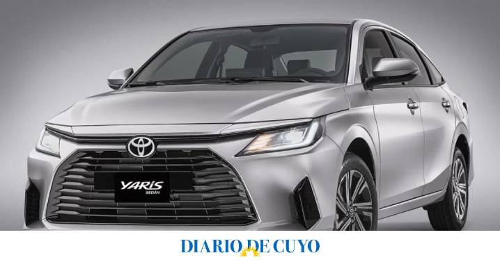 Más compacto y barato que el Corolla: Toyota presentó su nuevo sedán
