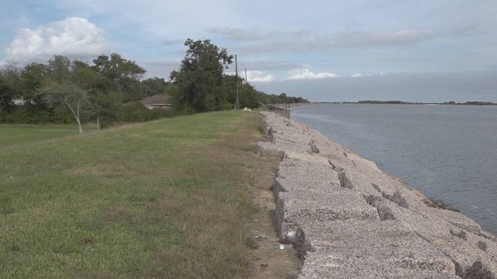 Port Arthur seawall height to increase under $404M coastal protection project