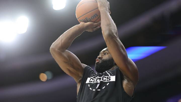 Live updates: Celtics facing 76ers, looking to get back to .500